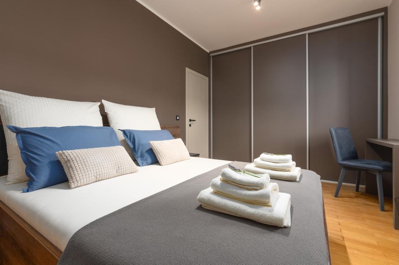 Holiday Home Maslina Porec Esterno foto