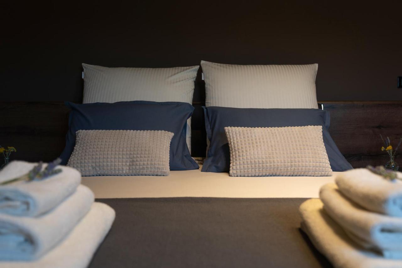 Holiday Home Maslina Porec Esterno foto