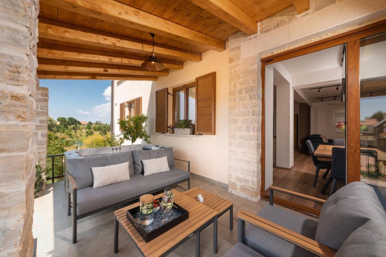 Holiday Home Maslina Porec Esterno foto