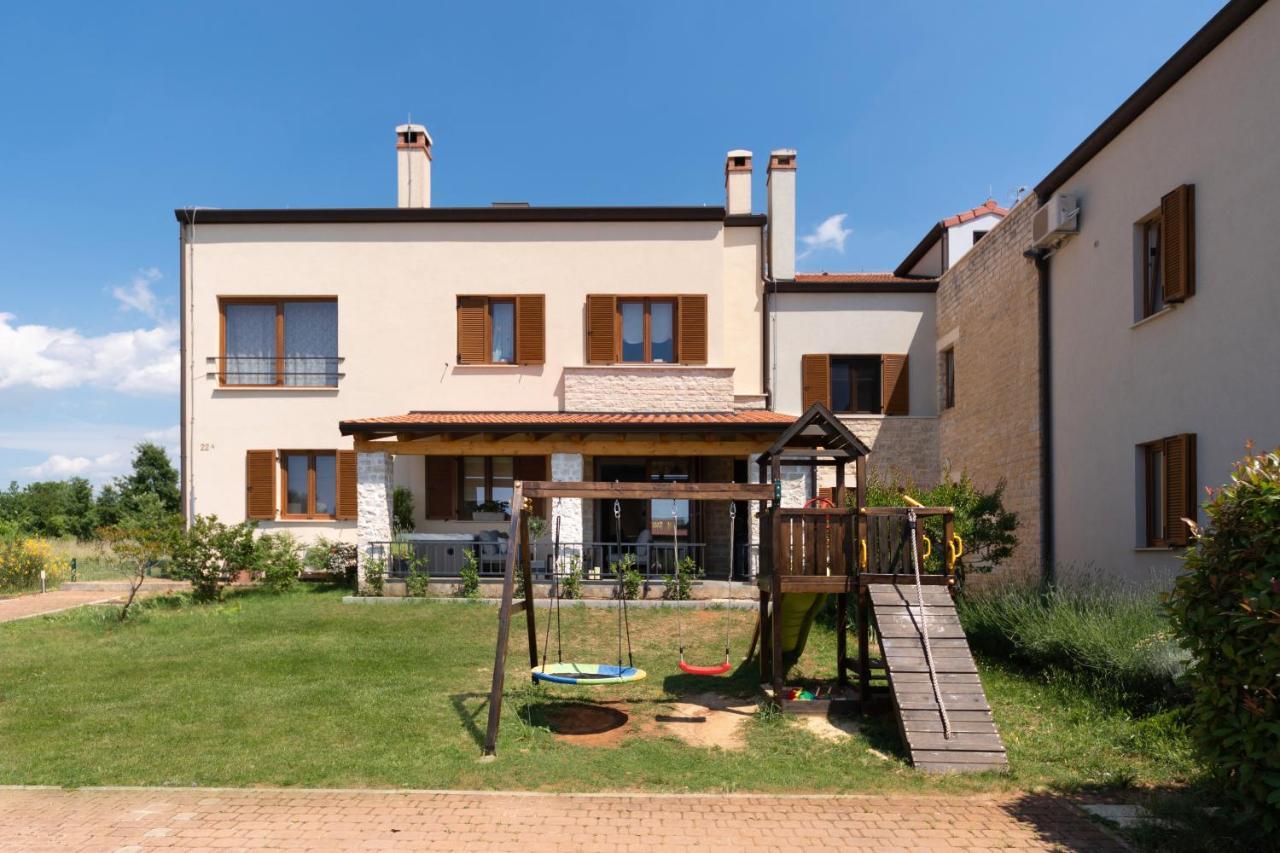 Holiday Home Maslina Porec Esterno foto